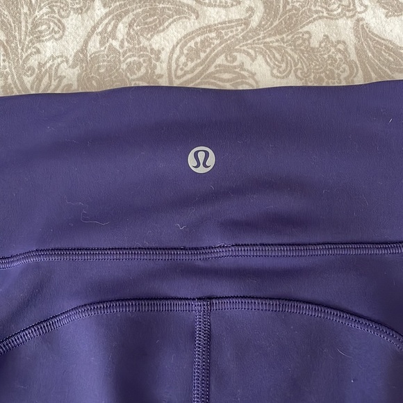 Lululemon In Movement Leggings with Pockets in Grape size 6, *tailored* to 23.5” - Picture 6 of 7